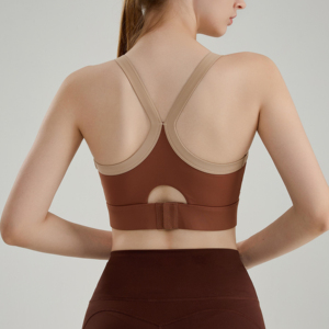 Soutien-gorge de sport premium pour femme, idéal pour la gym, la course, le yoga et l'entraînement – Confortable, respirant et offrant un excellent maintien - Product Image 2