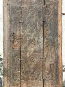 Authentique panneau de porte tribal indien du XIXe siècle, sculpté à la main en bois, Orissa, exquis, rustique, antique, pour la maison, le bureau, la salle à manger - Product Image 5