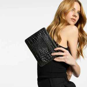 Large Capacity <b>RFID</b> <b>Blocking</b> Travel <b>Wallet</b> with Open Zipper Coin Purse Convenient Closure Type for On-the-Go Access - Product Image 5