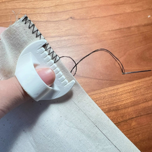 Gabarit de couture pour ourlets de tissu, outil d'aide au bordage et à la couture artisanale, taille standard - Product Image 4