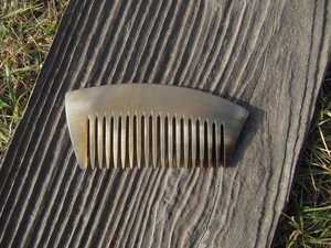 Peigne en corne le plus vendu avec dents larges et fines, lisse, antistatique et durable, meilleurs prix pour l'artisanat naturel AL MALIK CRAFT - Product Image 2