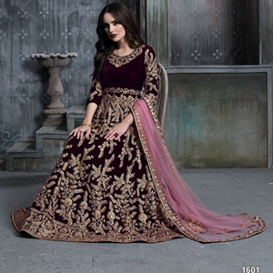 ชุดอานาร์กาลีกำมะหยี่ปักลายแบบกึ่งสำเร็จรูปสไตล์โมเดิร์นสำหรับงานแต่งงาน งานปาร์ตี้ งานดิวาลี และงานพรอม - Product Image 1