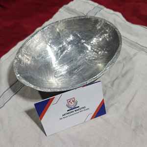 Frutero artesanal de resina hecho a mano, nuevo, duradero, para mesa. - Product Image 1