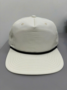 Casquette de sport OEM personnalisée à 5 panneaux, légère en nylon avec dos en maille perforée découpée au laser, chapeau de pêche, couvre-chef d'extérieur, vente en gros - Product Image 1