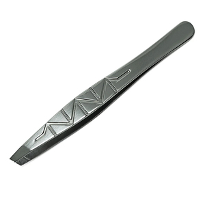 Pince à épiler personnalisée en acier inoxydable allemand, antistatique, écologique, à pointe inclinée lisse, 4 pouces, pour usage esthétique - Product Image 5