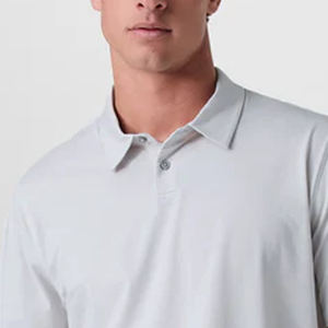 เสื้อยืดผู้ชายแฟชั่นลำลองทรงสบายสไตล์สตรีท บริการ OEM ออกแบบเสื้อยืดผู้ชายคอปกพับได้ ดีไซน์สำหรับกิจกรรมกลางแจ้ง ปี 2026 - Product Image 2