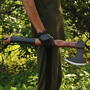 Hacha Táctica de Doble Hoja Forjada a Mano, de Acero Resistente, para Cortar Madera, con Mango de Madera Duradero, para Uso en Campamentos, Garantía de 3 Años - Product Image 6