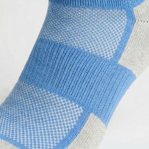 Calcetines de Compresión de Viscosa de Bambú para Correr, Deportivos, Acolchados, Transpirables, Duraderos, de Alto Rendimiento, Color Personalizado, Ajuste Cómodo, en Pares - Product Image 5