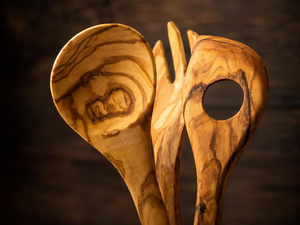 Juego de 5 utensilios de cocina de madera de olivo, cucharas de cocina de madera hechas a mano, regalo rústico para el hogar - Product Image 5