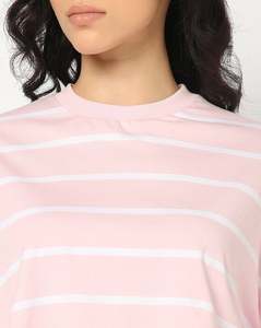 Camisetas Boxy para Mujer, Estilo Oversize, Algodón Grueso, Corte Moderno para Colecciones de Moda, Fabricación OEM Personalizada - Product Image 4