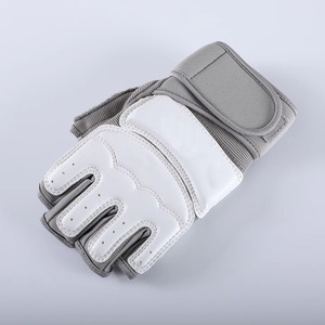 Taekwondo gloves Unisex taekwondo hand protectors Professional taekwondo hand guards Customized taekwondo training - Product Image 4