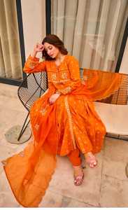 Vestido Maxi Bohemio Casual de Mujer con Bordado Floral Tejido Naranja, Manga Larga, Cuello en V, Corte A, Cintura Natural, Estilo Étnico para Fiesta al Aire Libre - Product Image 3