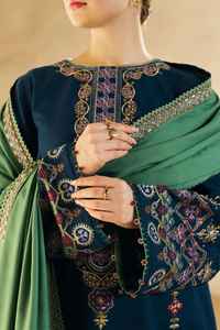 ชุดสตรีสไตล์เอเชีย 3 ชิ้น ผ้าลูกไม้ปักเลื่อมแบบเรียบ ชุดชาลวาร์ คามีซ พร้อมผ้าคลุมไหล่ งานปักหนัก ทรงเอไลน์ ความยาวระดับเข่า - Product Image 4