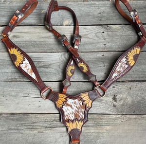 Juego de Arreos para Caballo de Cuero Genuino Sunflower, Cuero Natural Suave, Ligero, Incluye Silla de Montar Inglesa y Pechera, Personalizable - Product Image 1