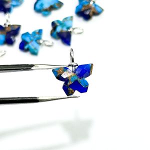 Colgante de Mariposa de Turquesa Azul Mohave AAA Lapis Blue, Plata 925, Gema de Turquesa Azul Tallada a Mano - Product Image 2