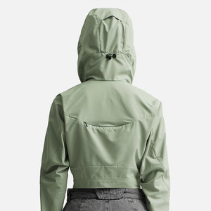 เสื้อแจ็คเก็ตกันน้ำแบบถักนิตติ้งสำหรับผู้หญิง เหมาะสำหรับวิ่งกลางแจ้ง กันลม ระบายอากาศได้ดี น้ำหนักเบา จากประเทศปากีสถาน - Product Image 2