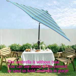 Ombrellone Inclinabile da 2,7 m con Tessuto a Righe - Eleganti Ombrelloni e Basi da Giardino - Product Image 2