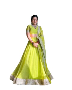 Colección 2024, ropa de fiesta de diseñador indio Readymade, Lehenga Choli Georgette con bordado, superventas, Modal de seda viscosa - Product Image 1