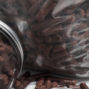 Combustible Renovable de Bajo Costo para Fábricas Industriales, Biomasa de Nuez de Anacardo, 100% Nuez de Anacardo, Pellets de Piel Blanda de 3-8 mm - Product Image 5
