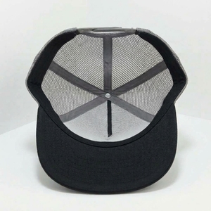 Gorra Trucker Personalizada de 5 Paneles, Lona, Bordado 3D, Logotipo OEM/ODM, MOQ Bajo, Proveedor de Gorras de Marca Privada, Pedido al por Mayor - Product Image 5