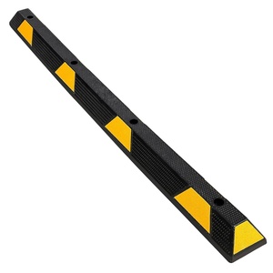 Guide-roues de stationnement en caoutchouc robuste pour véhicules lourds, pour parkings et allées de garages - Product Image 1