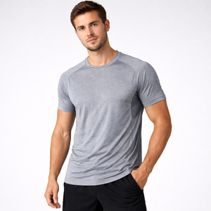 T-shirt de sport pour homme, coupe ajustée, léger, respirant, séchage rapide, haut d'entraînement athlétique, personnalisable OEM, vêtements de sport vierges - Product Image 1