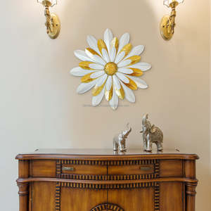 Art mural en métal minimaliste en forme de silhouette de Bouddha, fait à la main pour la décoration intérieure contemporaine et les cadeaux d'anniversaire - Product Image 5