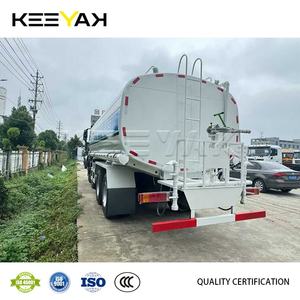 Haute qualité HOWO 8x4 camion-citerne 20 tonnes camion-citerne à eau Drirnk camion-citerne à eau <span class=keywords><strong>20000</strong></span> <span class=keywords><strong>litres</strong></span> utilisation mobile - Product Image 5