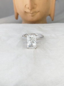 Radiant Cut Diamond <b>Ring</b> with White Gold Band – A Beautifully <b>Crafted</b> Piece, Perfect for Special Occasions and Celebrating Love - Product Image 2