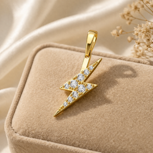 Pendentif Éclair Bling Personnalisé Plaqué Or 14K avec Grappe de Diamants Naturels, Collier Tendance en Bijoux Fins, Charme Cadeau - Product Image 3