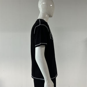 T-shirt TS2849 à découpe inversée et couture, 100% coton, t-shirt oversize, impression et étiquettes personnalisées, surpiqûres contrastées, t-shirt pour homme - Product Image 4