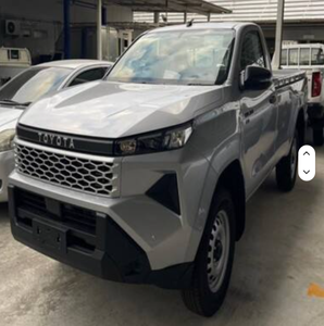 Hilux GLXS 2.7 Gasolina 4x4 2025, Inspección de Calidad Profesional, SUV Económico, Conducción Cómoda, Oferta a Bajo Precio - Product Image 5
