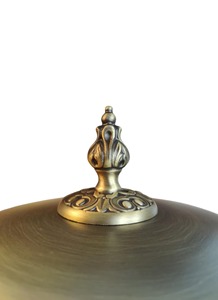 Cubo de basura decorativo de acero con acabado plateado antiguo y inserto extraíble, perfecto para sala de estar y hoteles, procedente de la India. - Product Image 3