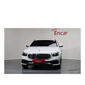 Mercedes-Benz E350 4MATIC Exclusive Classe E 2023 avec volant à gauche, boîte de vitesses automatique, sièges en cuir, caméra arrière, 38 391 km - Product Image 3