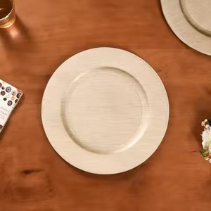 Assiette de présentation en fer forgé faite à la main, luxe, pour événements festifs - Product Image 3