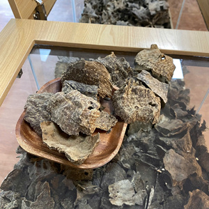 Chips de Agarwood Char Oud de Lujo, Grado Premium, Chips de Raíz de Oud, Tipo Resina Profunda, de Fábrica en Vietnam - Product Image 2