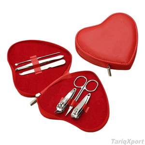 Juego de Manicura y Pedicura Profesional 7 en 1, Herramientas de Cuidado de Uñas de Acero Inoxidable de Alta Calidad con Caja de Diseño de Corazón de Lujo - Product Image 4