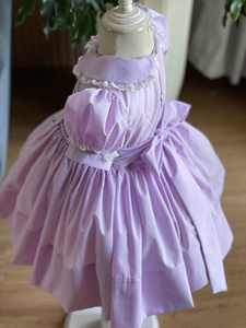 Robe élégante smockée en coton biologique et ensemble pour bébé garçon, coupe ample, doux et confortable, imprimé floral et animalier, ODM toutes saisons - Product Image 2