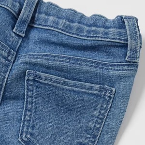 Jean en denim décontracté pour filles, coupe droite, avec nœuds en élasthanne, fermeture boutonnée, délavage à la pierre, design léger et durable, Bangladesh - Product Image 3