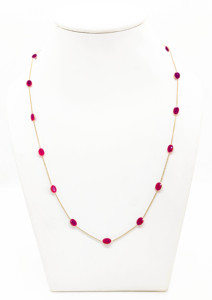Collar con rubí natural en oro amarillo macizo de 18 quilates – Cadena con rubí rojo auténtico engastado en bisel con múltiples piedras – Piedra de nacimiento de julio de lujo - Product Image 2
