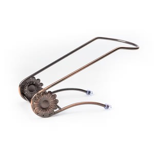 Porte-bouteille de vin sculptural moderne, support de table en métal élégant - Product Image 2