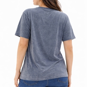 T-shirt femme uni, couleur personnalisée, manches courtes, doux, confortable, design basique, tissu léger. - Product Image 2