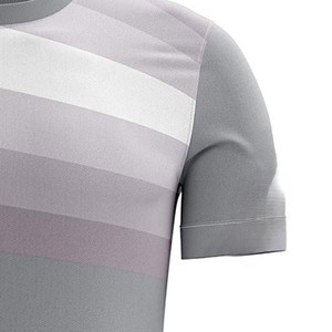 Ensemble Maillot et Short de Football Personnalisé en Gros – 100% Polyester, Impression par Sublimation par Transfert Thermique, Kit d'Entraînement, OEM ODM - Product Image 3