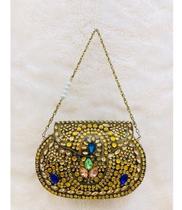 Bolso de Mano de Lujo Hecho a Mano con Cristales y Metal, Estilo Elegante para Damas, con Patrón de Marco, para Bodas y Ocasiones Especiales - Product Image 1