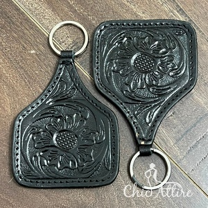 พวงกุญแจหนังแท้ลายดอกไม้สไตล์ตะวันตก งานแฮนด์เมด ของขวัญ - Product Image 1