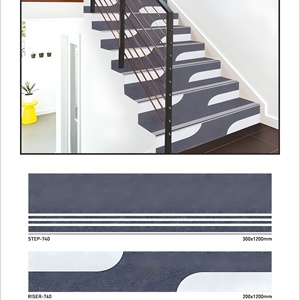Vistaar Finition mate 1000x300mm Carreaux antidérapants en porcelaine pour marches d'escalier Plancher en céramique à bande de roulement noire - Product Image 1