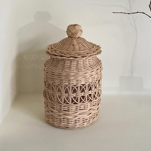 Cajas de almacenamiento de ratán de lujo hechas a mano, combo de cestas redondas, tarros con tapa a precio de mayoreo. - Product Image 6