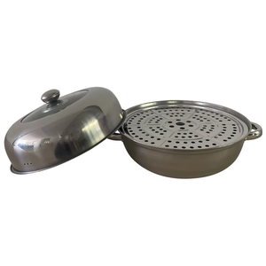 La casserole vintage était magnifique, avec des couvercles robustes qui aident à retenir la chaleur et l'arôme, améliorant ainsi l'expérience culinaire globale. - Product Image 6