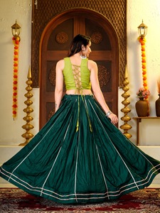 Conjunto de Lehenga Choli Plisado de Dos Tonos, Estampado, en Georgette, Traje Étnico para Bodas, Fiestas y Bailes - Product Image 6