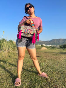 สินค้ามาใหม่ rajasthani แฮนด์เมดแท้ผู้หญิงชนเผ่าผ้าฝ้ายหลายสี Boho ฮิปปี้หนังกลับพู่ห้อยกระเป๋า Banjara - Product Image 2